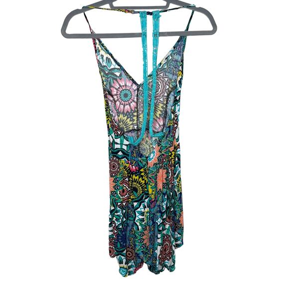 Hurley Romper Vibrant Floral with Crochet Details Size Small Youth - Picture 2 of 9